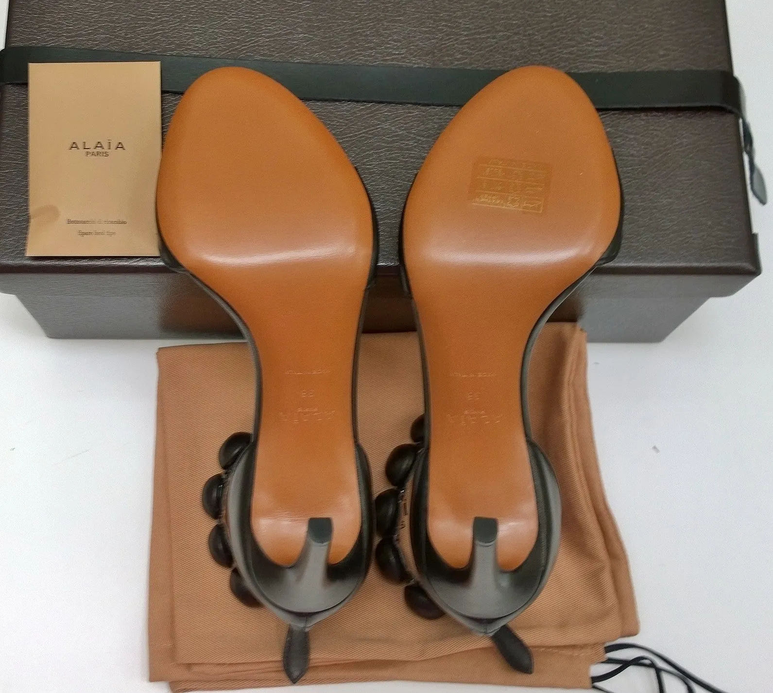 Alaïa Le Bombe Black Leather Sandals 90 Heels Alaia