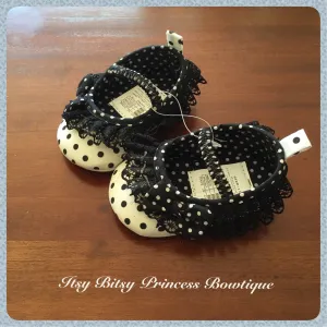 Black and White polka dots Lace Shoes