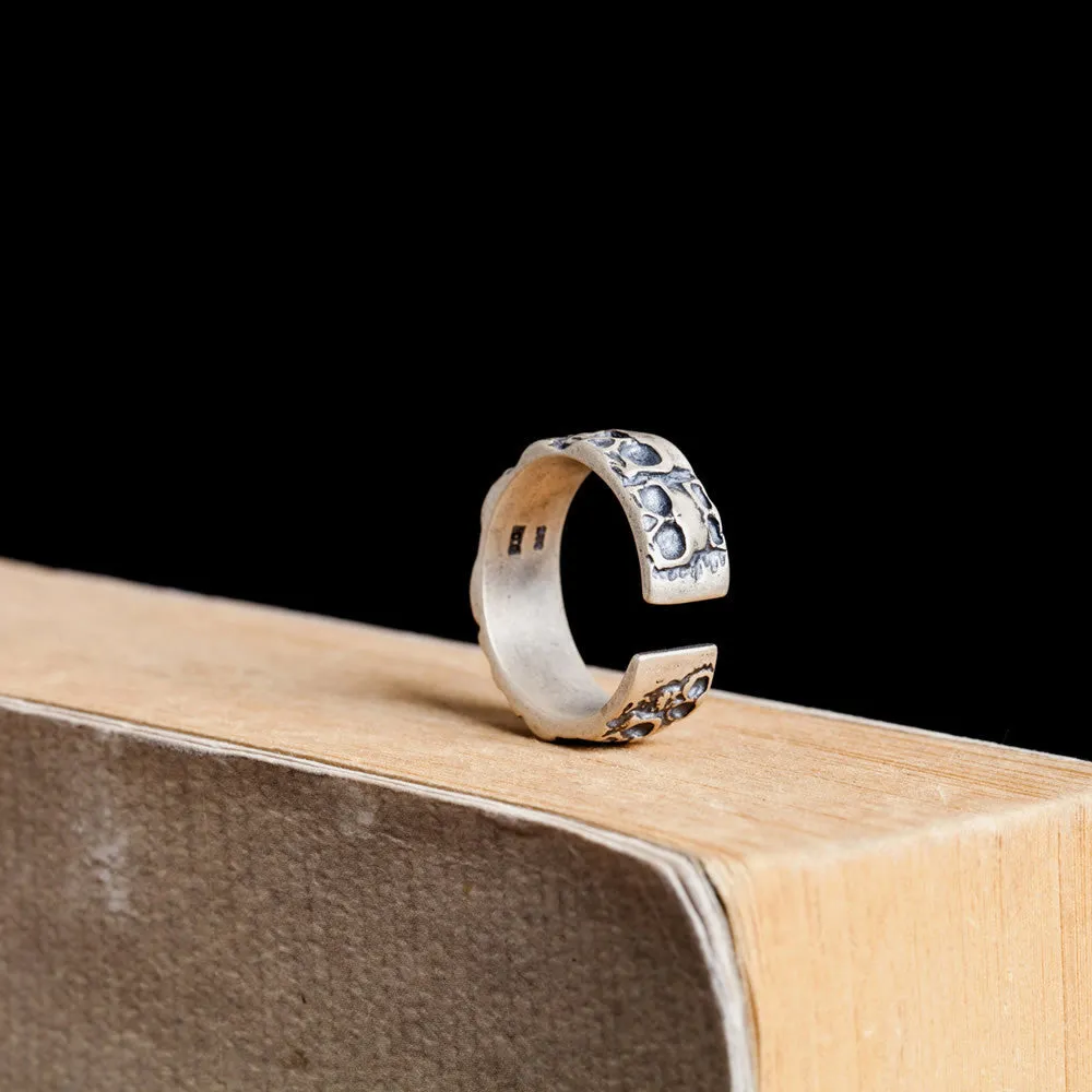 Old-fashioned Sterling Silver Skull Ring